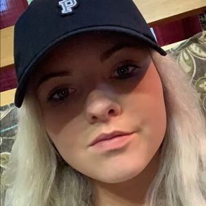 Meet your Posher, Marisa